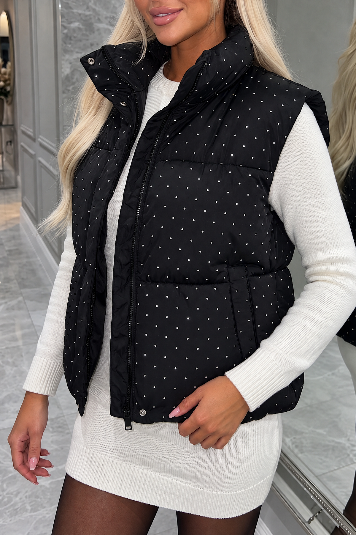 EXTRA vest black
