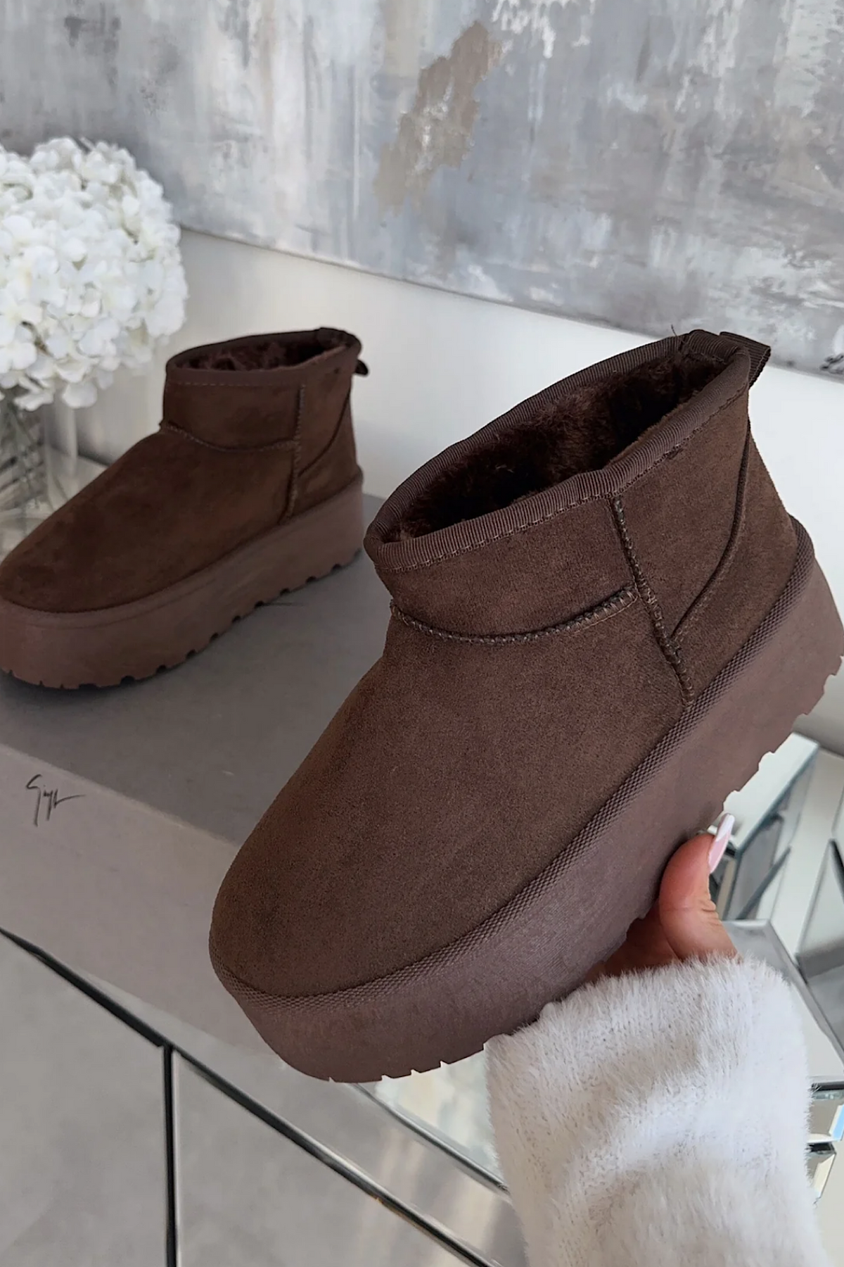 KENDRA boots choko
