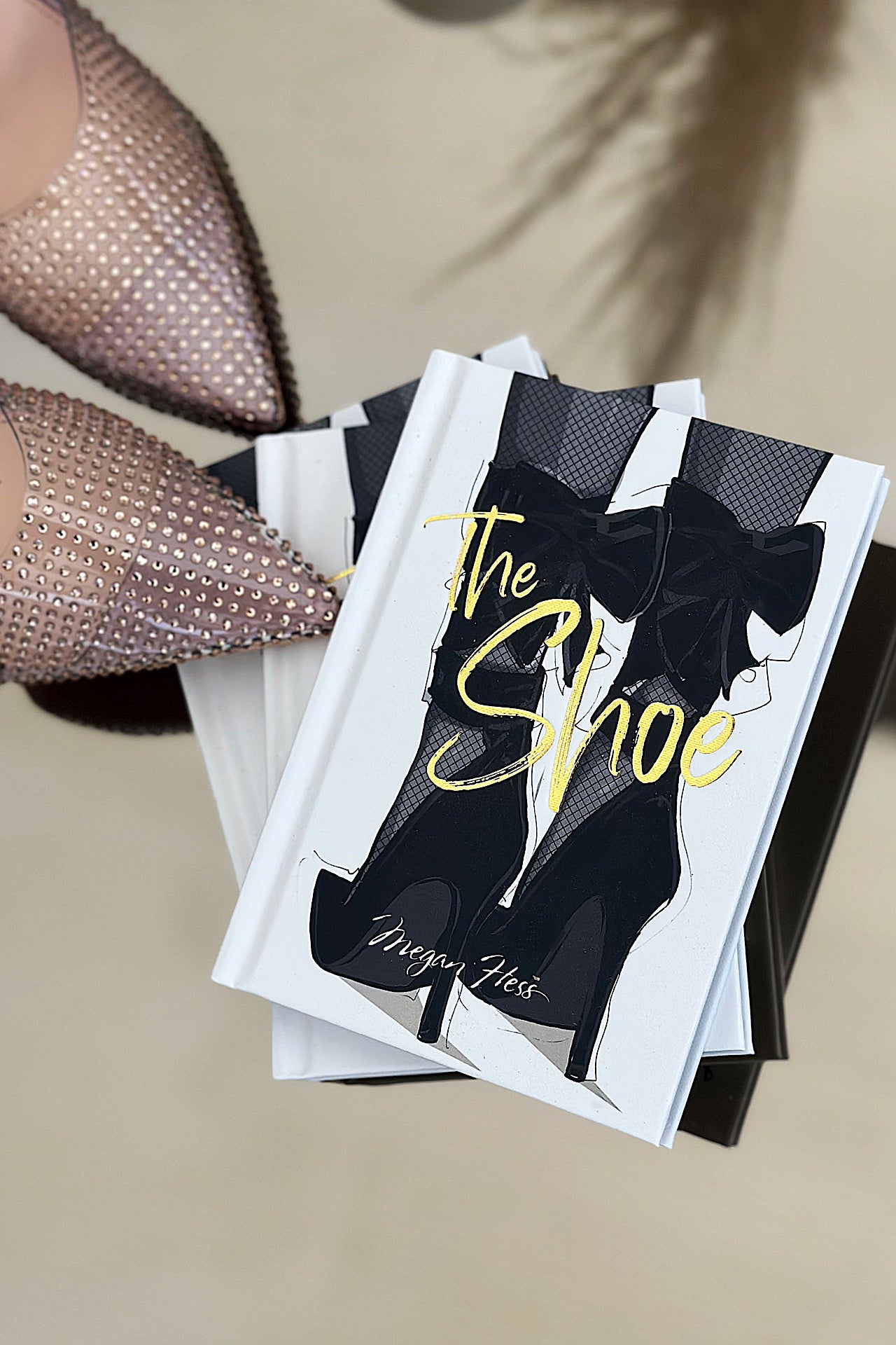 THE SHOE – Megan Hess 4194