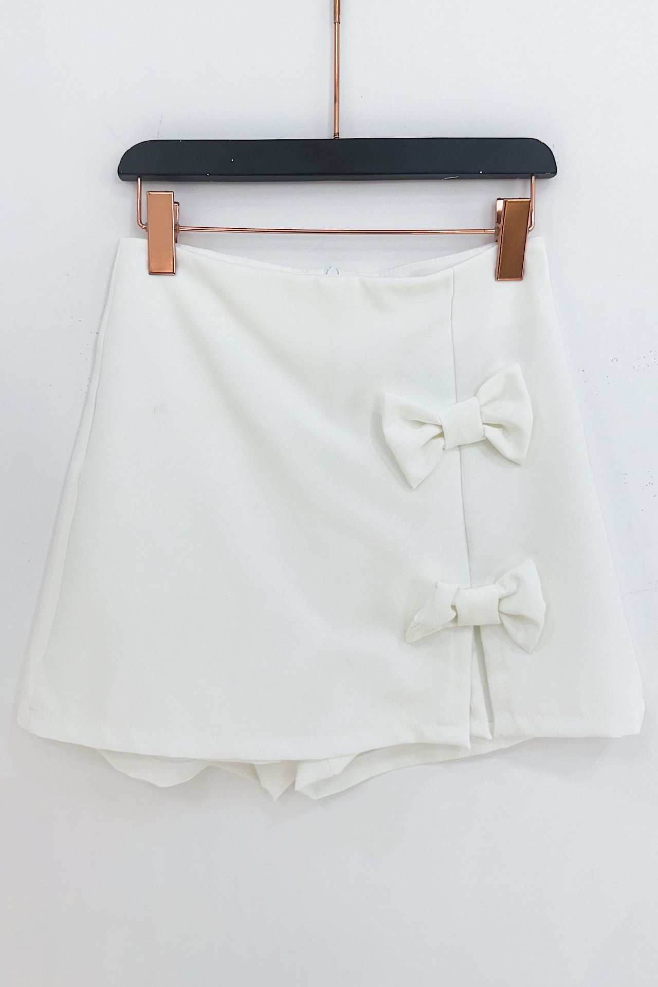 BOW shorts ercu 5094