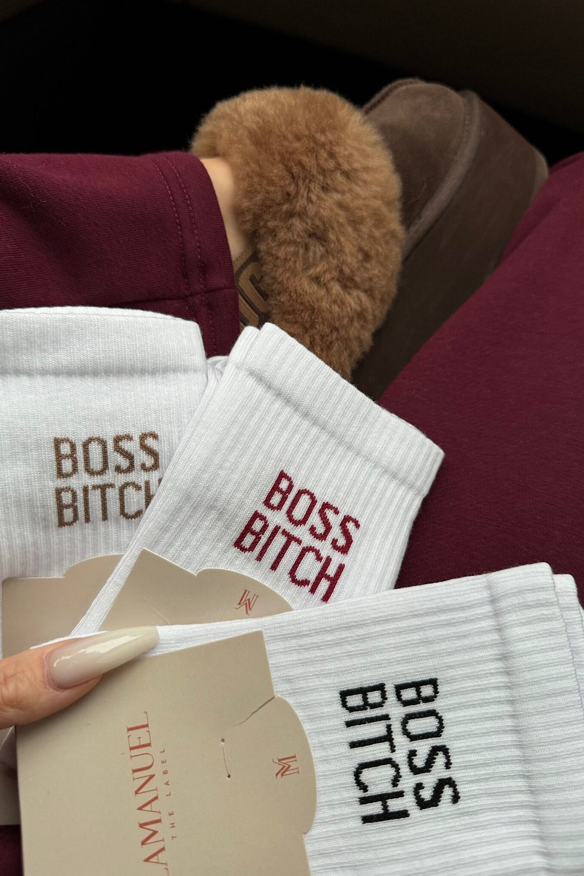 BOSS BITCH beige 4985