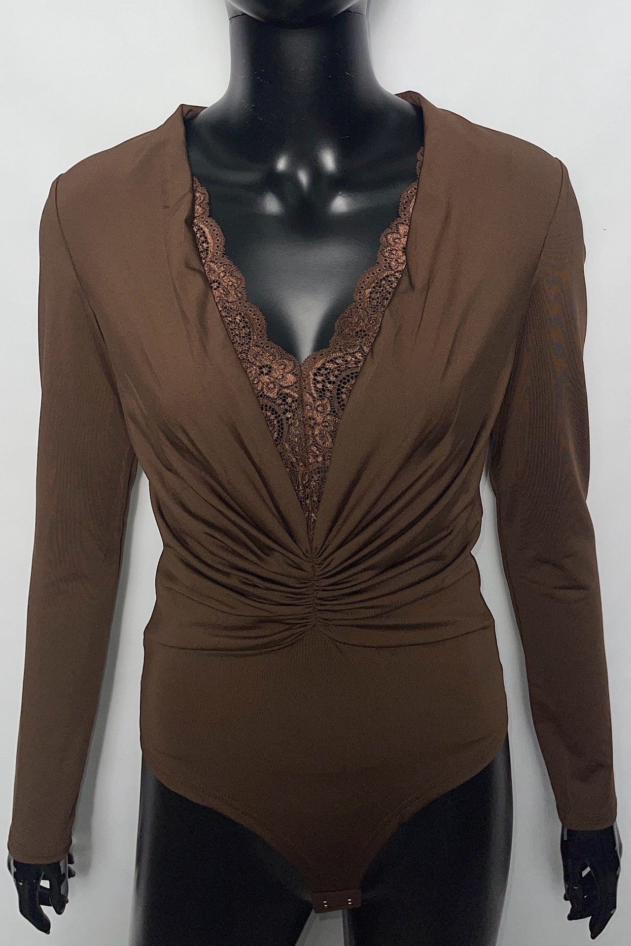 LACE body cleo choko