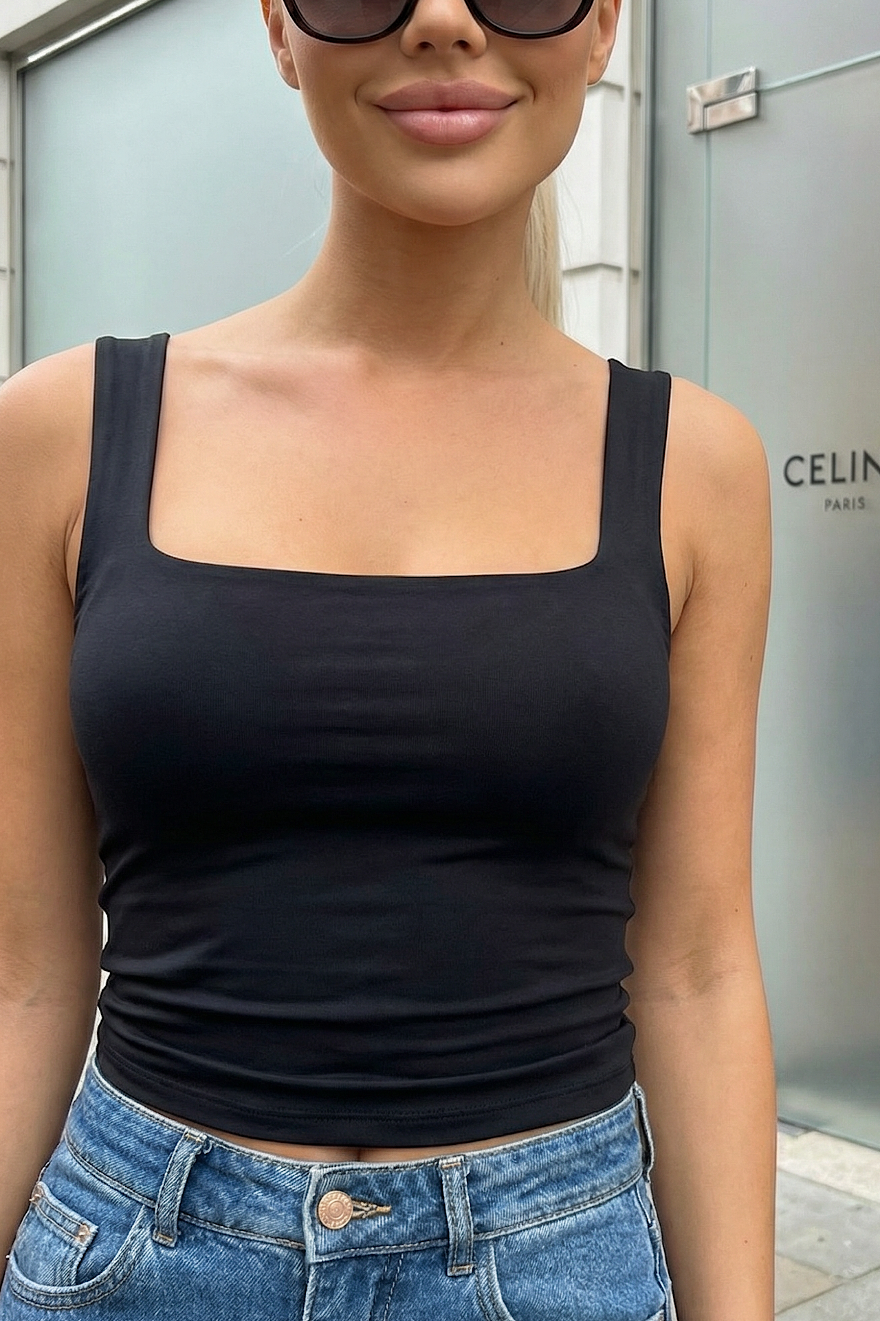 JUSTINA top black