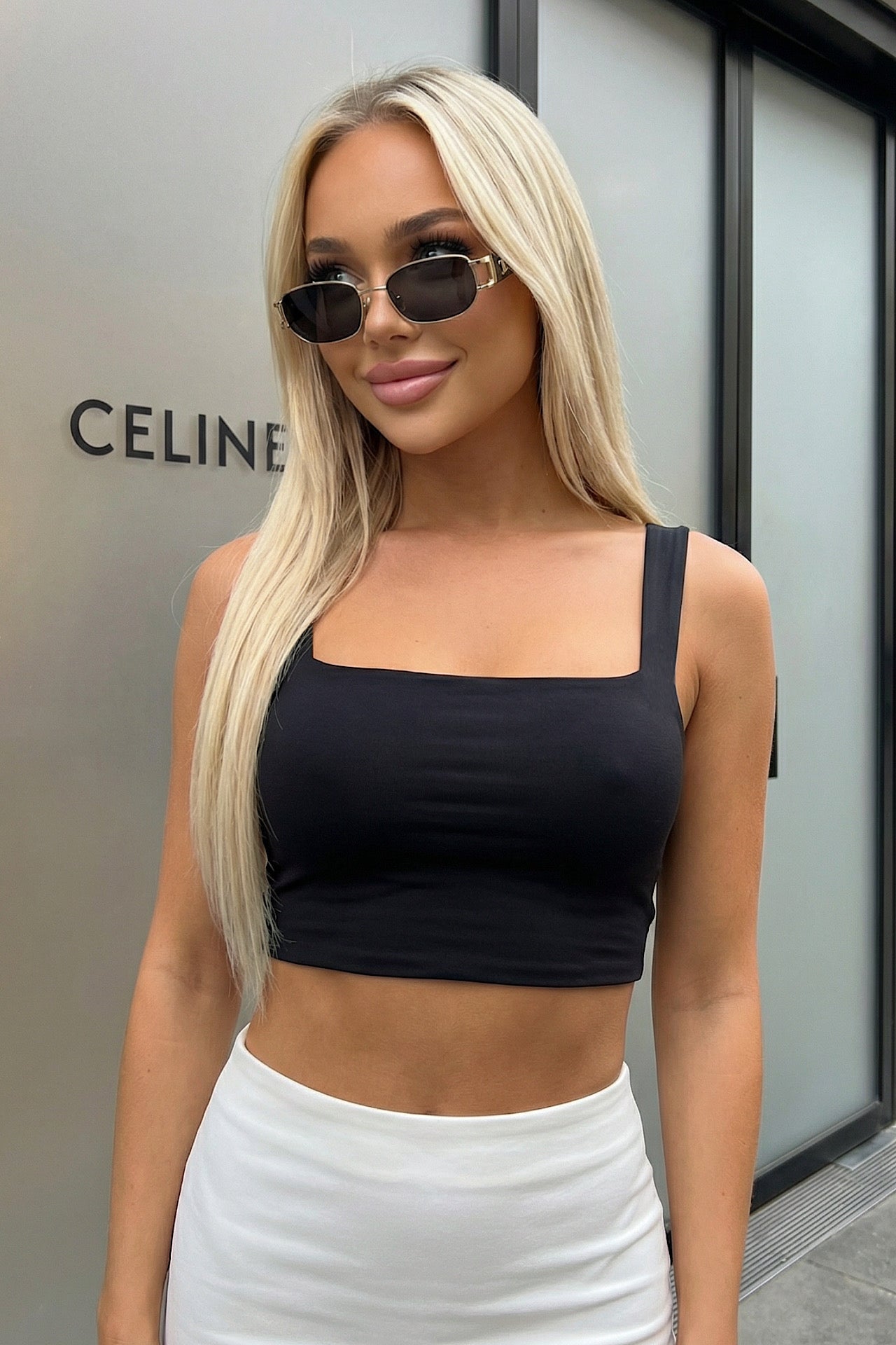 BETTER crop black