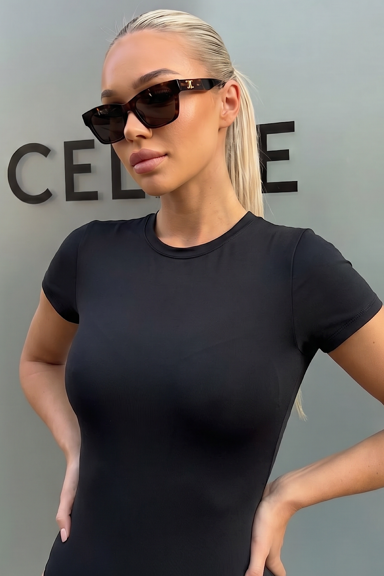 Basic body tee black 8612