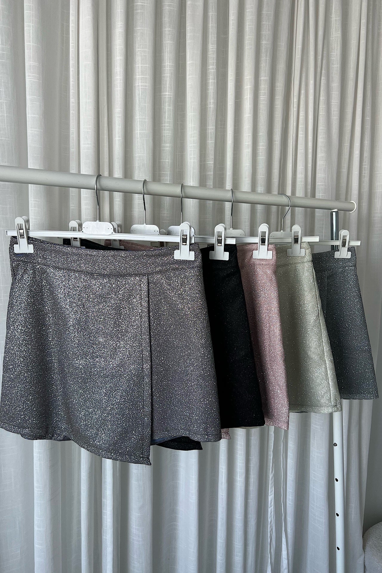 SHINE skort